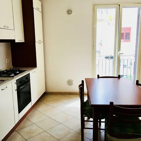 Apartment Casa Vacanze Sul Corso Campofelice Di Roccella