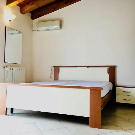 Casa Vacanze Sul Corso * Campofelice Di Roccella