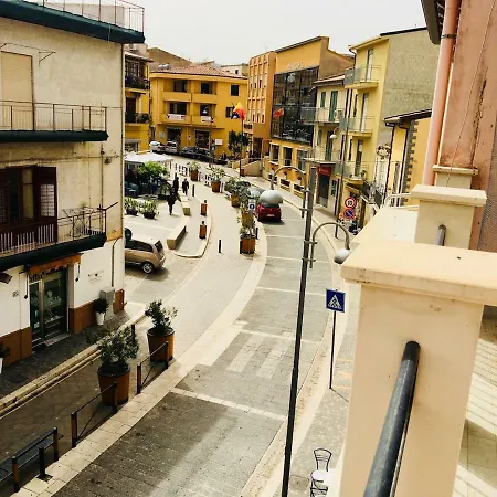 Casa Vacanze Sul Corso Campofelice Di Roccella